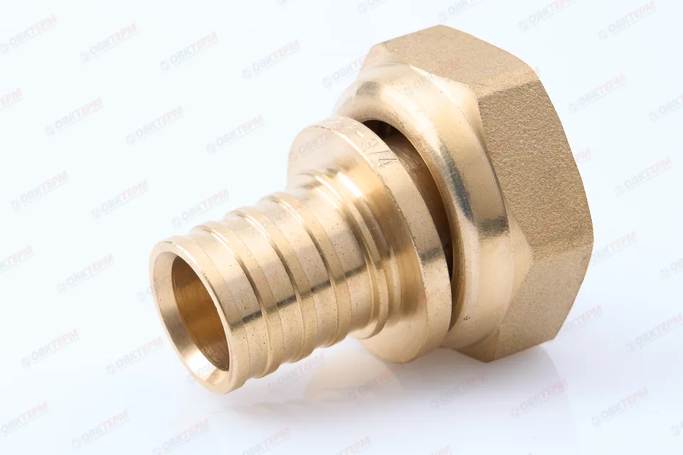 Муфта аксиальная с накидной гайкой 20-2.8 х 3/4 под Евроконус TIM (120/5)