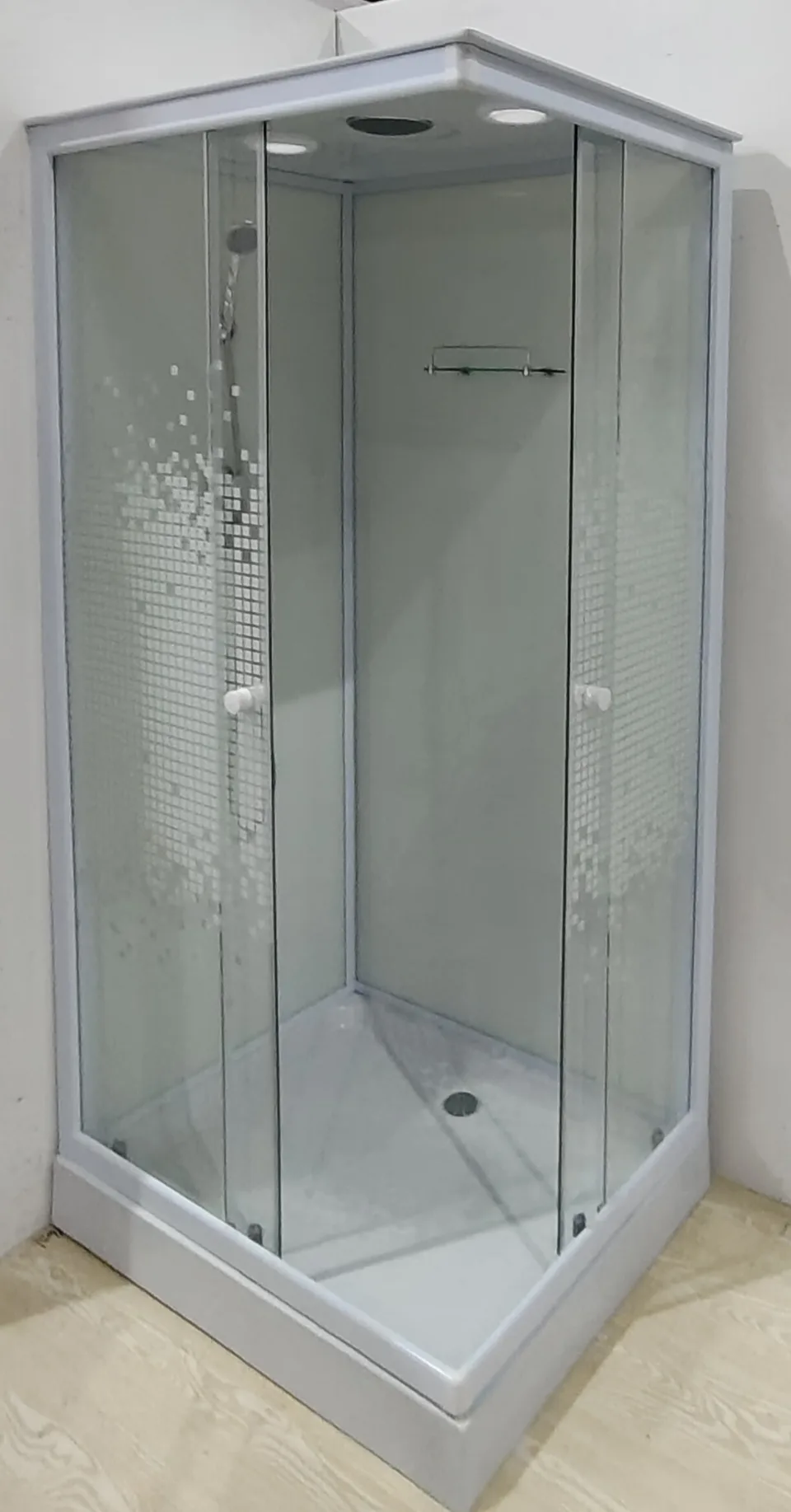 Душевая кабина ALIOTTI ALT-1280W L/R 120*80*215 (стекло 4мм, низкий поддон) 3 места