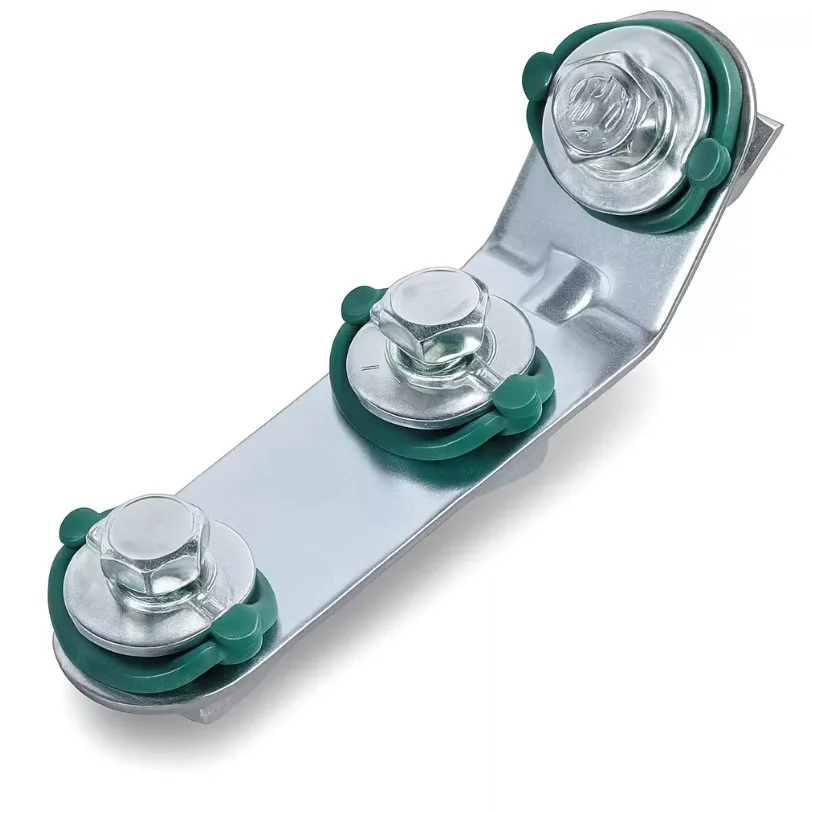 Уголок 135°, 3 отверстия, 3 монтажные гайки        ZEISSLER     (2шт/64ящ)