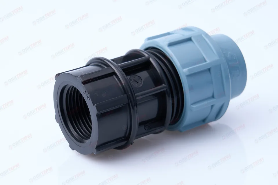 Муфта 20 * 3/4" в ПНД ИТАЛ/STR (416/32шт)