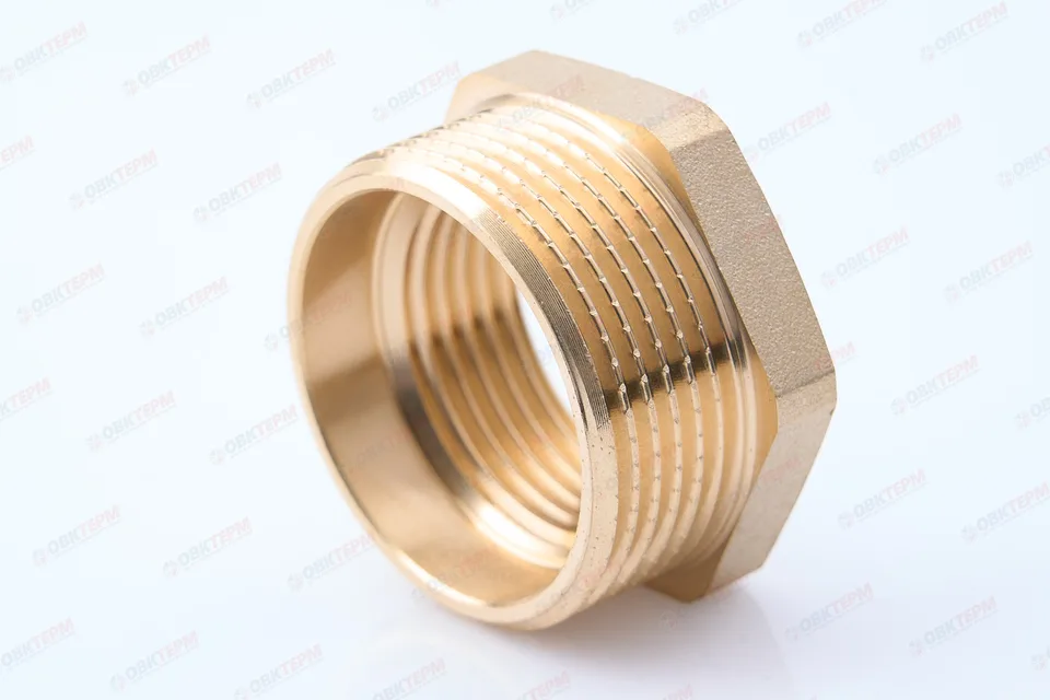 Футорка     1 1/4" Н  -  1" В               TIM   (100/10)