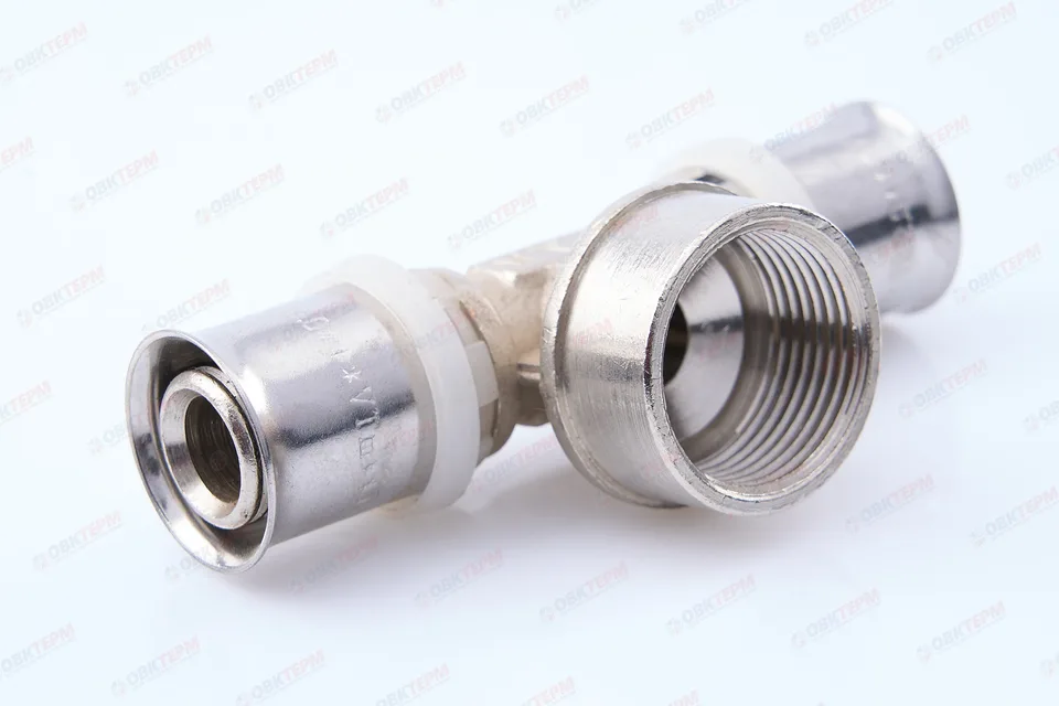 Тройник пресс с переходом на вн. р. Valtec 20*3/4*20 (10уп/50ящ)