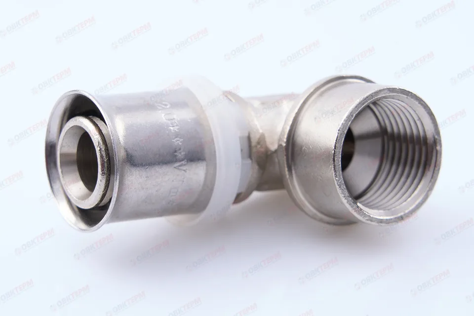 Угольник пресс с перех. на внутр. р. Valtec 20*1/2 (10уп90ящ)
