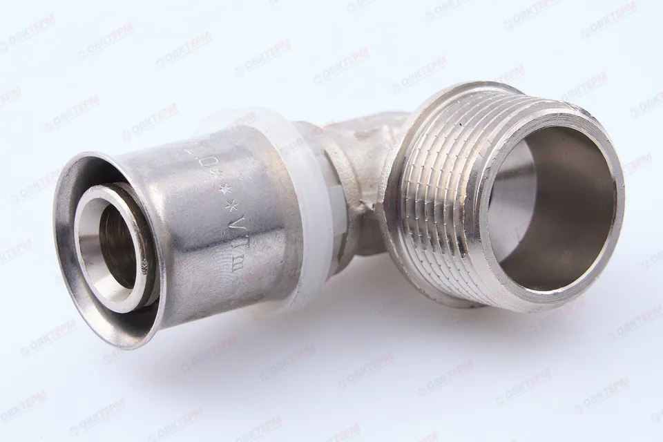 Угольник пресс с перех. на наруж. р. Valtec 20*3/4 (10уп/90ящ)