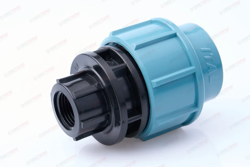 Муфта 32 * 1/2" в ПНД ИТАЛ/STR (192/12шт)