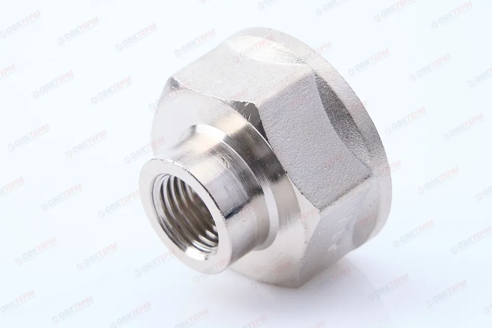 Муфта 3/4" * 1/4" никель Valtec (10уп/200ящ)