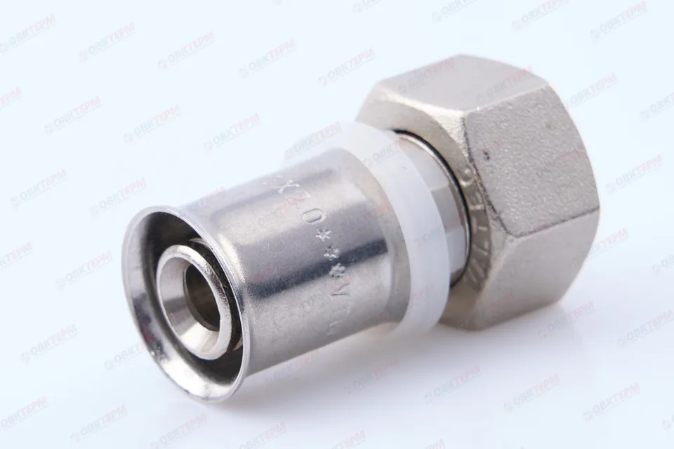 Соединитель  пресс с накидной гайкой Valtec 16*1/2           (10уп/180ящ)