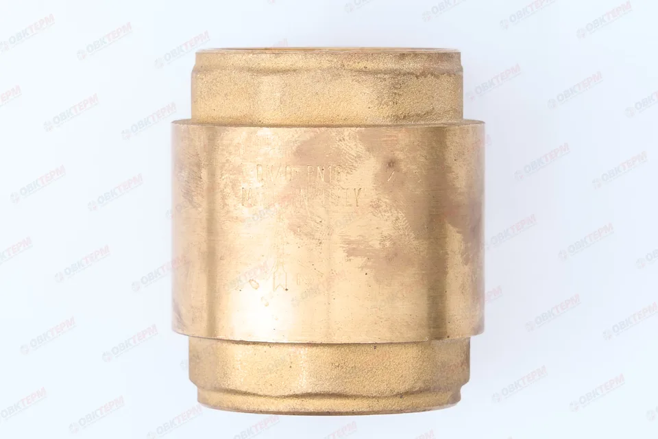Клапан обратный      GIACOMINI  1 1/2"