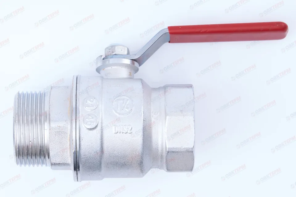 Кран шаровый GIACOMINI 1 1/4" ВН ручка