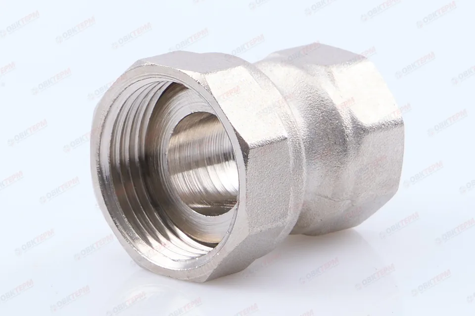 Полусгон прямой с накидной гайкой 1/2"В - 3/4"В (Valtec) (10уп/180ящ)